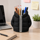 Porta Canetas de Mesa 3D Preto com Zíper Prateado Estilo Jaqueta Puffer